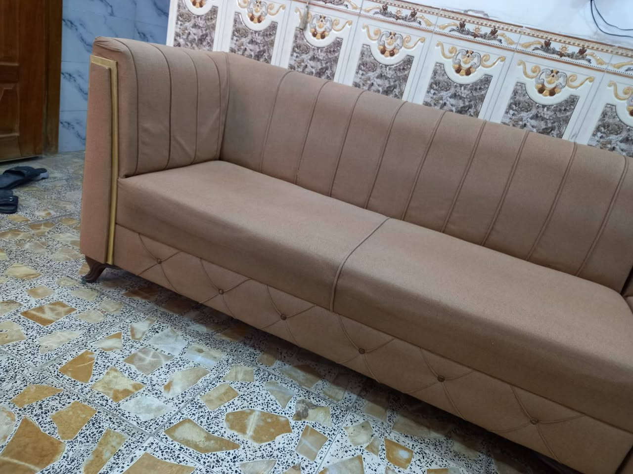 تخم للبيع
السعر 250وبي مجال 
حي تونس


**إذا كنت صاحب هذا الإعلان وتريد حذفه لأي سبب، رجاءا أرسل رسالة إلى الدعم الفني**