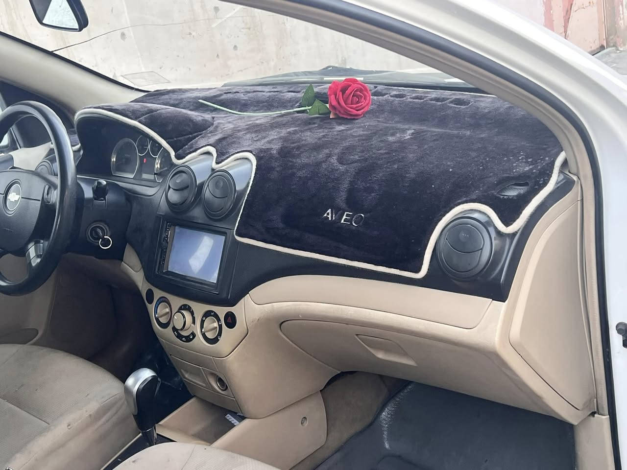 افيو 2010 بيه صبغ جاملغ خلفي زاءد باب امامي جاهزه مكانه النجف ***********
