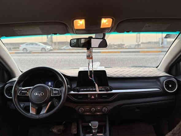 سلام عليكم  اخوان فورتي موديل  21امريكي  حادث جامل بدون دواخل  وبابين اثر شخوط وراشيهن  سياره جاهزه تخم تاير صدر جديد مكينه 2000دوش سياره  جديده  جاهزه من كلشي ***********,,,, اتصل
