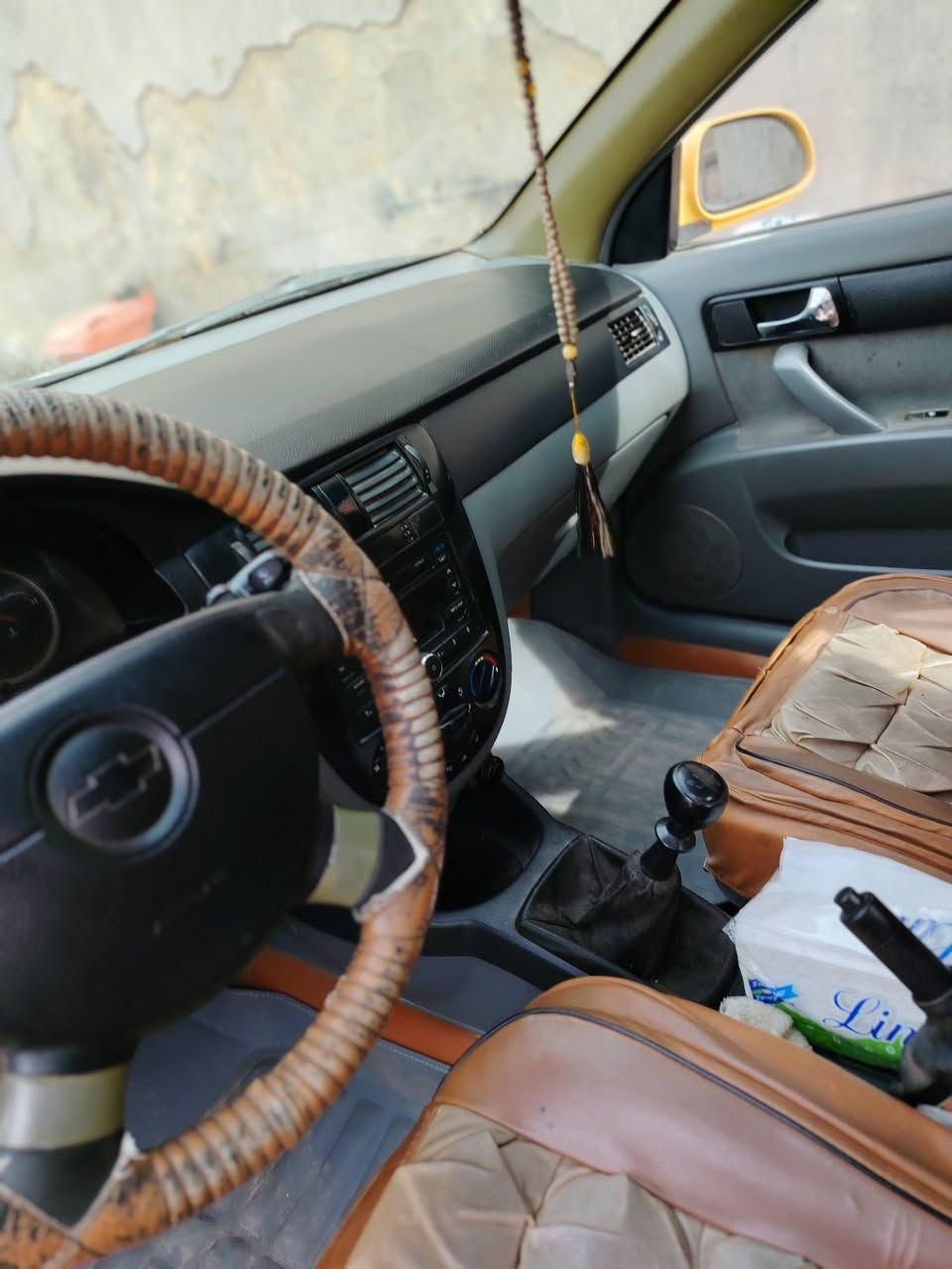 اوبترا للبيع
موديل 2010 شركه العامه كير عادي تخم تاير مكينة 1600
مكينه بيه خيط تبخير بسمي السيارة سنويه 2028 /مكاني بغداد السعر 55 بيه مجال قليل رقم /***********
