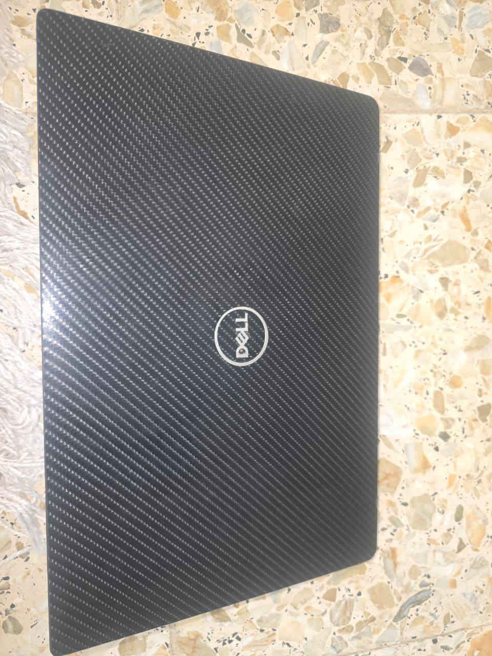 لابتوب Dell latitude 7400
ويندوز 11 Pro اصلي منصب
دقة 1920*1080 Full HD 60 Hz
معالج Core i7 جيل ثامن 
هارد 512 GB SSD NVME يعني M.2 اسرع شيء للنظام
16 Ram GB
كرت شاشة UHD 8 GB 
توصيل مجاني كافة المحافظات 
السعر 350 وبيها مجال بسيط


**إذا كنت صاحب هذا الإعلان وتريد حذفه لأي سبب، رجاءا أرسل رسالة إلى الدعم الفني**