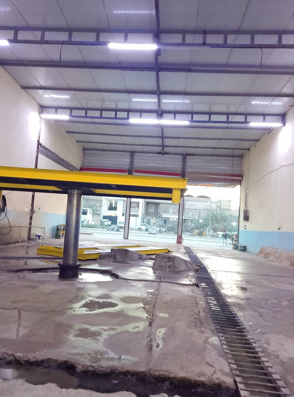 سلام عليكم محطة غسل ودهن للبيع
المكان كوفه سايدن ميثم التمار المحطة شغاله وخير من الله 
للاستفسار الاتصال
***********
