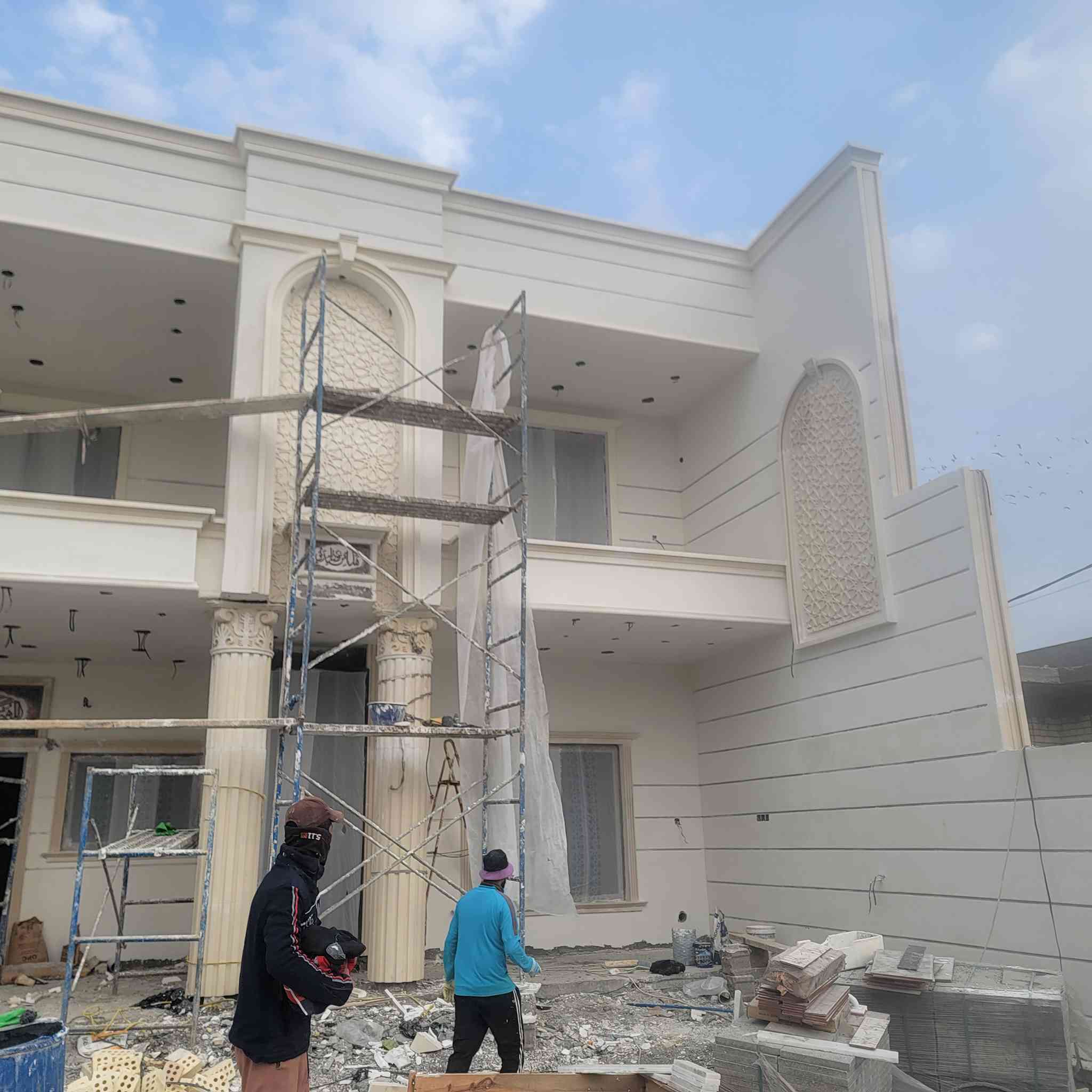 سلام عليكم عمل واجهات تطعيم 
لبخ داخل وخارج ***********
