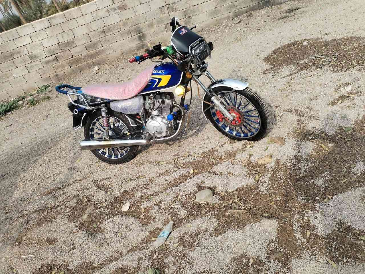 دراجة مكفول
موديل 2024
فول نضافة
تايرات زوج جدد
مكان ديالى شهربان
السعر خاص
*********** 
الموشراي
ليدوخني
و ليحط سعر بكيفة
