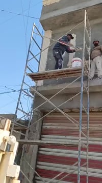 شباب شلونكم اني خلفة مال لبخ سمنت واجهيات لبخ جرارة سقل ونثر وطلس واجه...