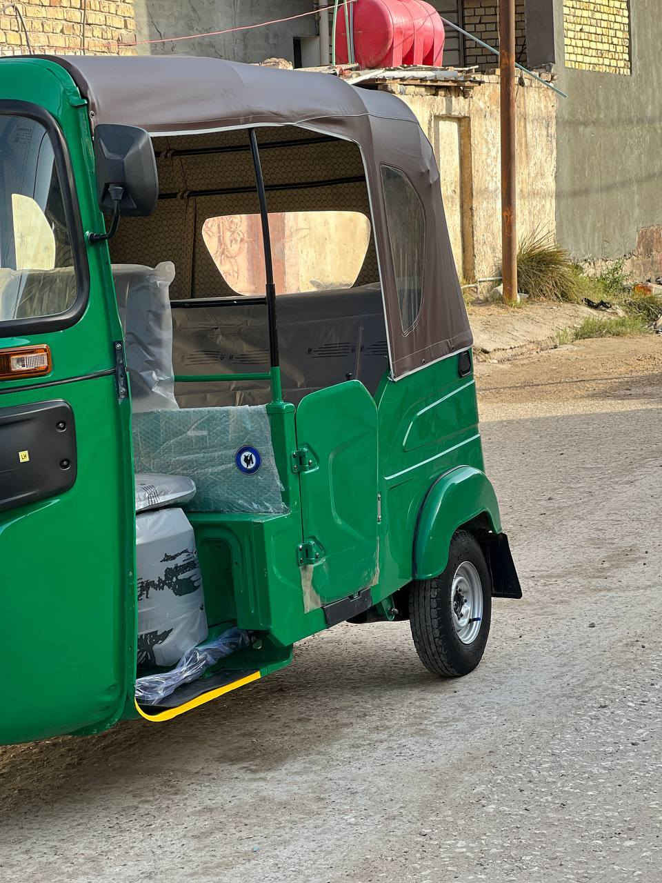 السلام عليكم تكتك للبيع مديل 23شهر11اوراق كفاله عامه الإتصال على الرقم***********
