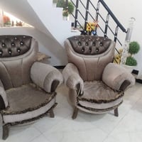 طخم للبيع عشرة مقاعد السعر ٥٥٠ الف ٠٧٨٠٤٠٧٠٠١٠