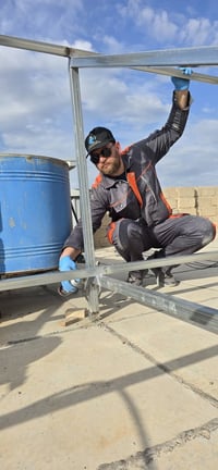 منظومة شمسية • انفيرتر ٦ كيلو • بطارية ليثيوم ١٥ كيلو