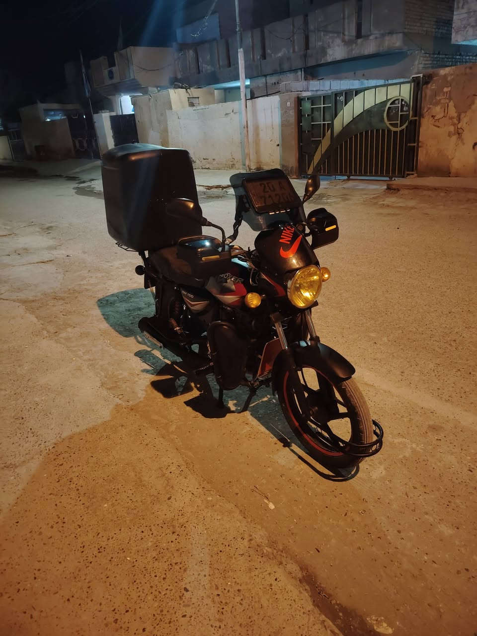 سلام عليكم دراجه باكسر ٢٠٢٢ دراجه كفاله عامه رقم وسنويه بسمي دراجه مقفوله  فول نضافه اي نقص ما بيه تجي تفحص وشوف سعر ٢٧٠٠ وبيه مجال ***********
