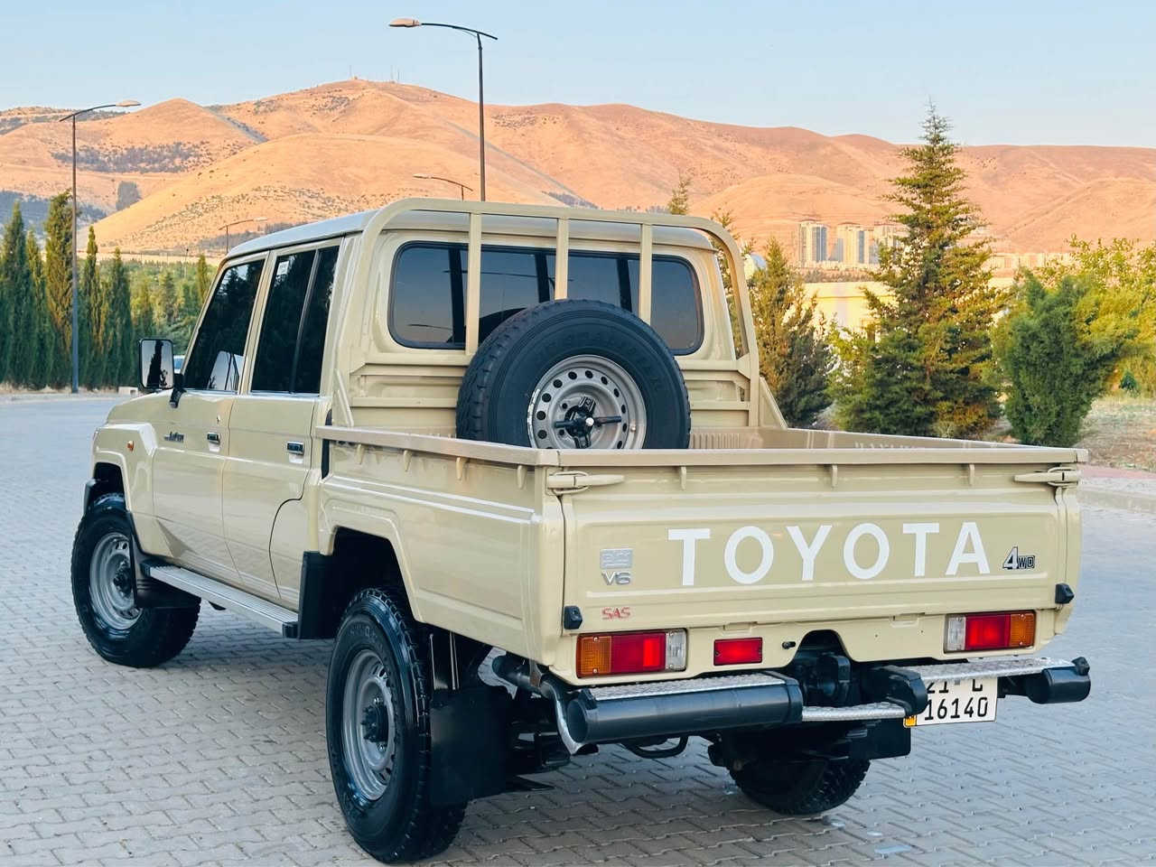 تۆیۆتا لاندکروز LX  2022 مێگزەمینی  V6
 سفری شەریکەی ساس
مواسەفات ڕێوییە 
تەنها  ٦٧ هەزار ڕۆشتوە 
وەک سفر وایە 
سەیارەکەزۆر زۆر نمونەو ڕەقەم یەک جوانە 
دەعامی بۆدەعامی بەشەرتی هەموفەحسێک
 بۆیاخ و سارد وشوختی نیە

سعر : لە کۆمێنت داوای بکە ڕاستەوخۆ بۆت دێت 🤖 

 ڕەقم سەنەوی تازەیە

 سەیارەکەلەسلێمانیە  

ژمارەی خاوەنەکەی 
 ***********
***********
نرخ. ٤٠٨ ورةقة السليمانية, العراق
