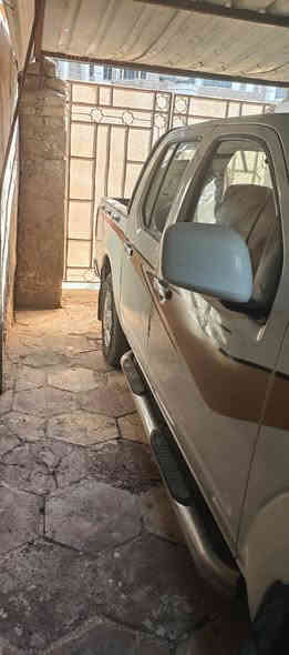 سياره نيفاره 2014 للبيع
بيها طخات قليله سعر سياره 135 وبيها مجال 
وتحويل ثاني يوم و سياره بئسمي ***********
