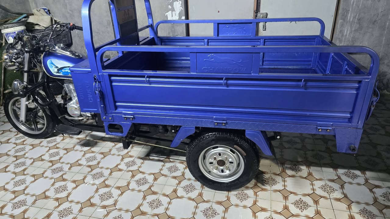 سلام عليكم ستوتة للبيع موديل ٢٣ رقم وسنوية الدراجه جديده ونضيفه شرط الفحص السعر ٢٥٠٠ ***********
