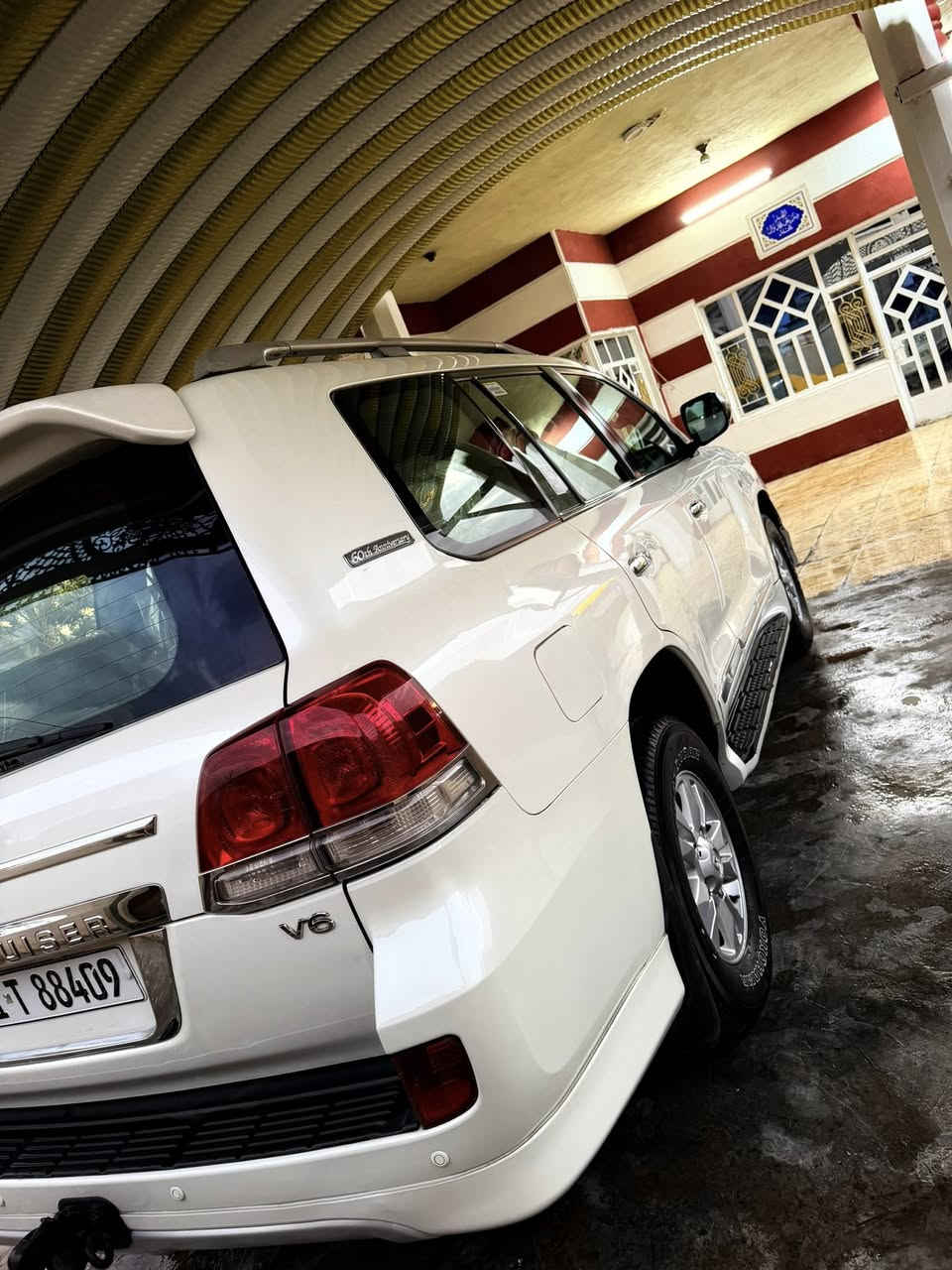 سلام عليكم لاندكروز م10 ابيض بريم اصل رقم بغداد بأسمي معروف لمواصفات محرك 6 سلندر بصمة بصمة ابواب فتحة سلايت لسعر 29
لعنوان بغداد زيونة
رقم ***********
