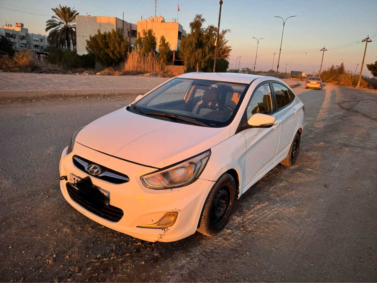 اكسنت 2015 خليجي مكينة 1600 دوووش رقم بغداد دولي الجديد بيها ضرر بسيط جاملغ خلفي وبيها رشات جمالية ابيع حزام مكفولة لغود شواصي تكم قمارة حوض السيارة جاهزة مكينة كير حدادية كهربائيات تدفئة تبريد تخم تاير باتري مواصفاتها كامرة شاشة تحكمات كشافات السعر 79 العنوان الإسكندرية طريق بغداد كربلاء ***********/*********** المحمودية, بابل
