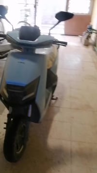 دراجة شحن كهربائية • اشاير • حوض مفطور