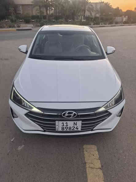 النترا خليجي ٢٠٢٠ فول مواصفات عدا البصمه ماشيه ٨٢ نظيفه جدآ محرك وكير بلادي بيه صبغ فقط باب السايق مكانه حي الاعلام بسعر ١٤٨ 
***********
