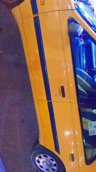 السلام عليكم ورحمة الله وبركاته
بيجو جل اكس موديل 2012رقم دولي بسمي شرط تحويل مابيع بدون عقد مروري 
كير ومكينه فرنسي 
منضومه غاز اتايكر الايطاليه خزان 60لتر.
السيار مابيه ضربه ولا صبغ فقط البنيد شويه موضح بصور مابيه تعمير هلالات ولادوس فقط هلال واحد السياره بلاديه  السعر 37 بيه مجال عنواني بغداد 
  ‏‪0771 496 7145‬‏
