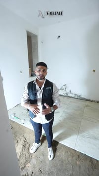 تعبت من مشاكل الرطوبة وتلف الأرضيات؟ 😰   الكثير من أصحاب المنازل يواجه...