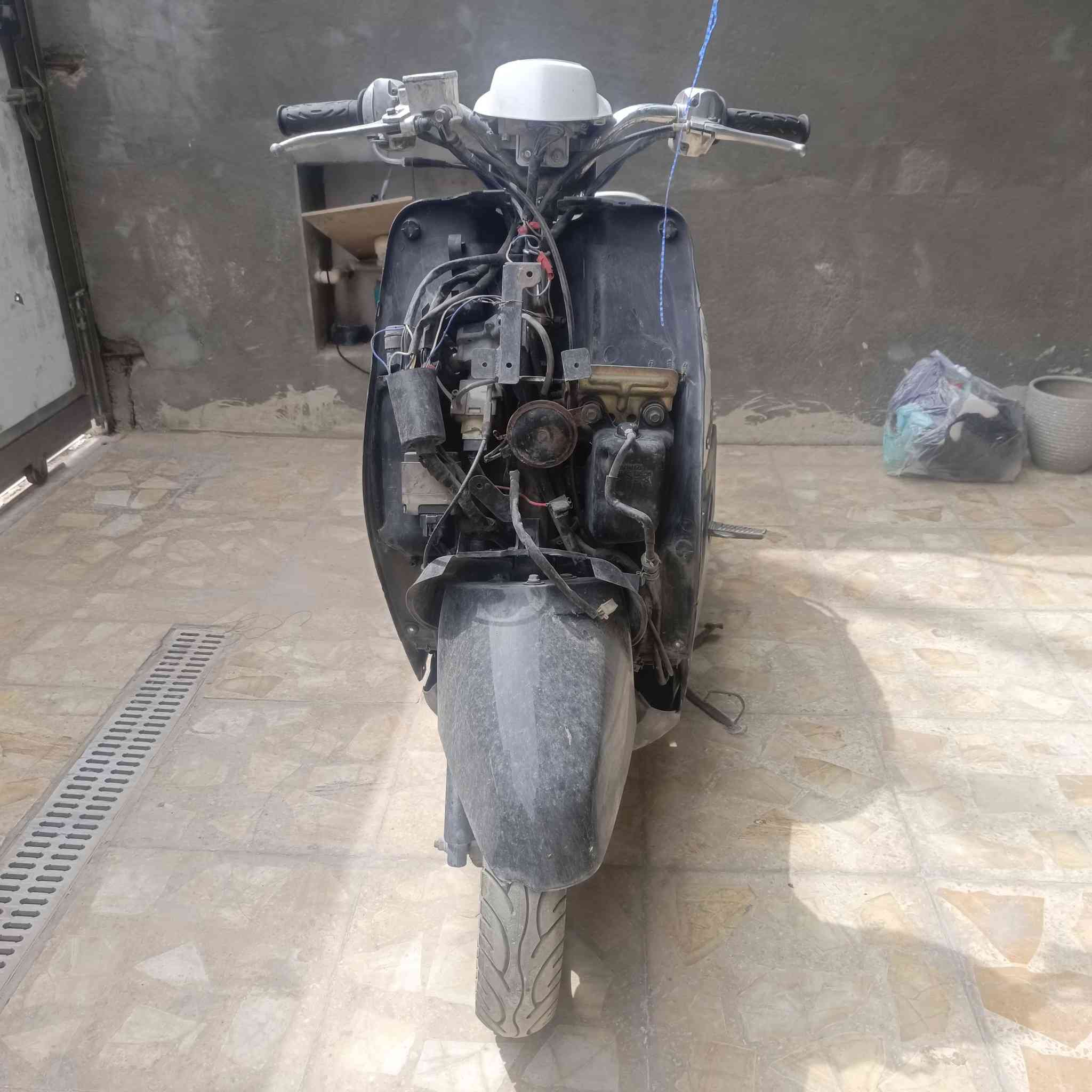 دراجه بوليس كابريته  شغاله سلف و هندر كون من تشتري ترتب شويه بيها وصل معرض
نقصها كفر امامي و دشبول 
سعرها 300


**إذا كنت صاحب هذا الإعلان وتريد حذفه لأي سبب، رجاءا أرسل رسالة إلى الدعم الفني**