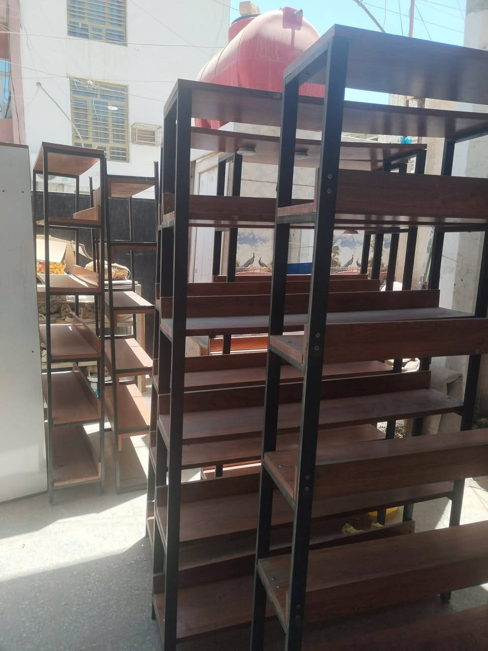 رفوف مستعمله
كلش مرتبات ونظيفات يرهمن للمحلات والي يريد يفتح محل ف سعرهن كلش مناسب  كلهن ارتفاع 2 متر
وعمق 25 سم
2 منهن عرض 120 سم
5 منهن عرض 100 سم
ورف ابيض للاراكيل


**إذا كنت صاحب هذا الإعلان وتريد حذفه لأي سبب، رجاءا أرسل رسالة إلى الدعم الفني**