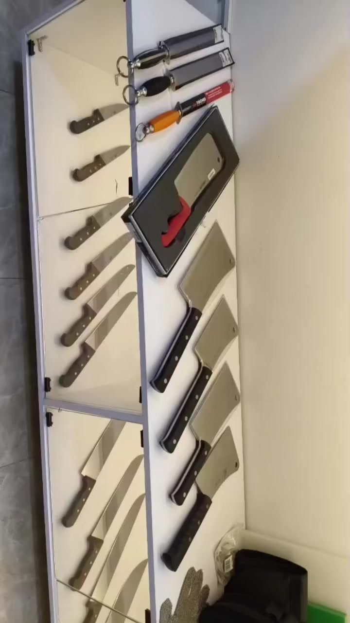 وفرنالك تشكيلة متميزة من السكاكين والمتسحدات🗡️🔪
الجودة عنواني وبأقل الاسعار 😉
تقدر تختار اللي يناسبك👌

للتواصل
📞 : 01111845443
او عبر رسائل الصفحة
مستر إكس للسكاكين الاصليه 
#متابعين #butcher #ChefEssentials #professionalbutcher #ChefEssential #butcherknives #butchershop #ChefLife #chef #butcherlife


**إذا كنت صاحب هذا الإعلان وتريد حذفه لأي سبب، رجاءا أرسل رسالة إلى الدعم الفني**