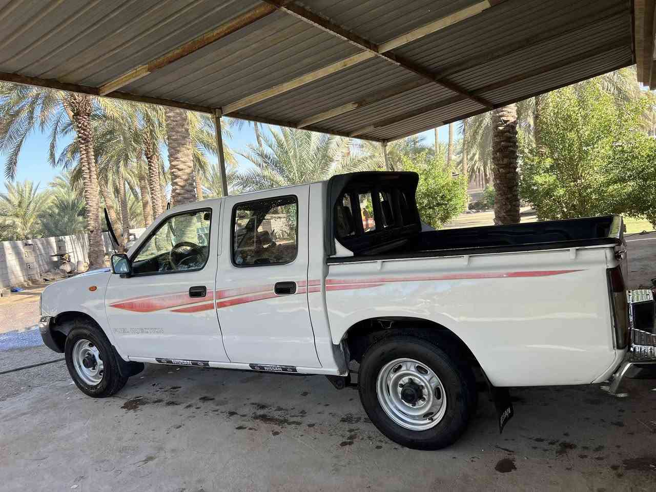 للبيع نيسان موديل 2010مواصفات كويتي محسن رقم كربلاء دوله  تحويل ثاني يوم مكفوله كفاله عامه عدا شبر بل بنبز جام كهربائي داخل احمر مكان كربلاء الاتصال ***********
