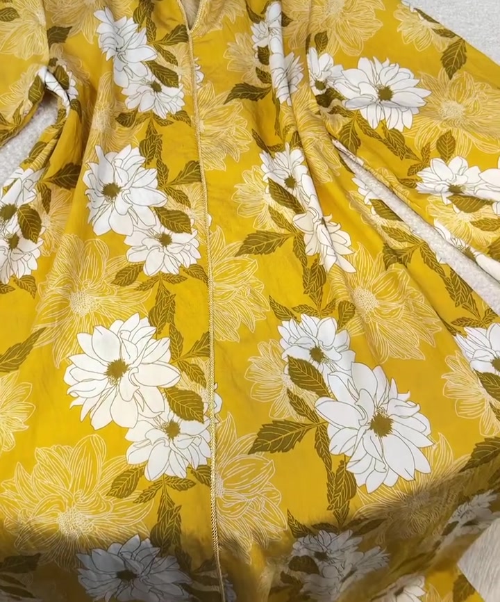 الـسعر13الف💛🌼
القياسات(L,xl,2x,3x)

للحجز و الاستفسار التواصل على الأرقام واتس اب 
***********
***********
***********
***********

توصيل بغداد  5000
توصيل محافظات  5000
