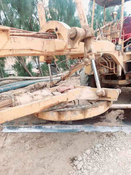 السلام عليكم
كريدر للبيع كوماتسو 37
موديل 82
الرقم المثنى 
المكان العماره سيد أحمد الرفاعي 
المكينه جاهزه للعمل 
الصفاحيات نظاف
السعر 115 ورقه وبيه مجال لشراي 
***********
