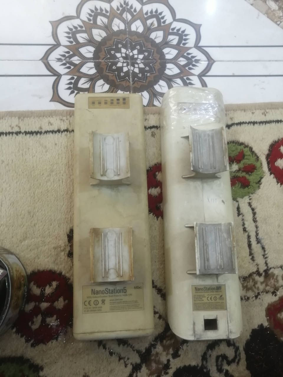 تحويله ضوئي مع نانو m5 وراوتر الموجودات بالصوره للبيع شرط الشغل سعرهن ٤٠ الف مكان سماوه ***********
