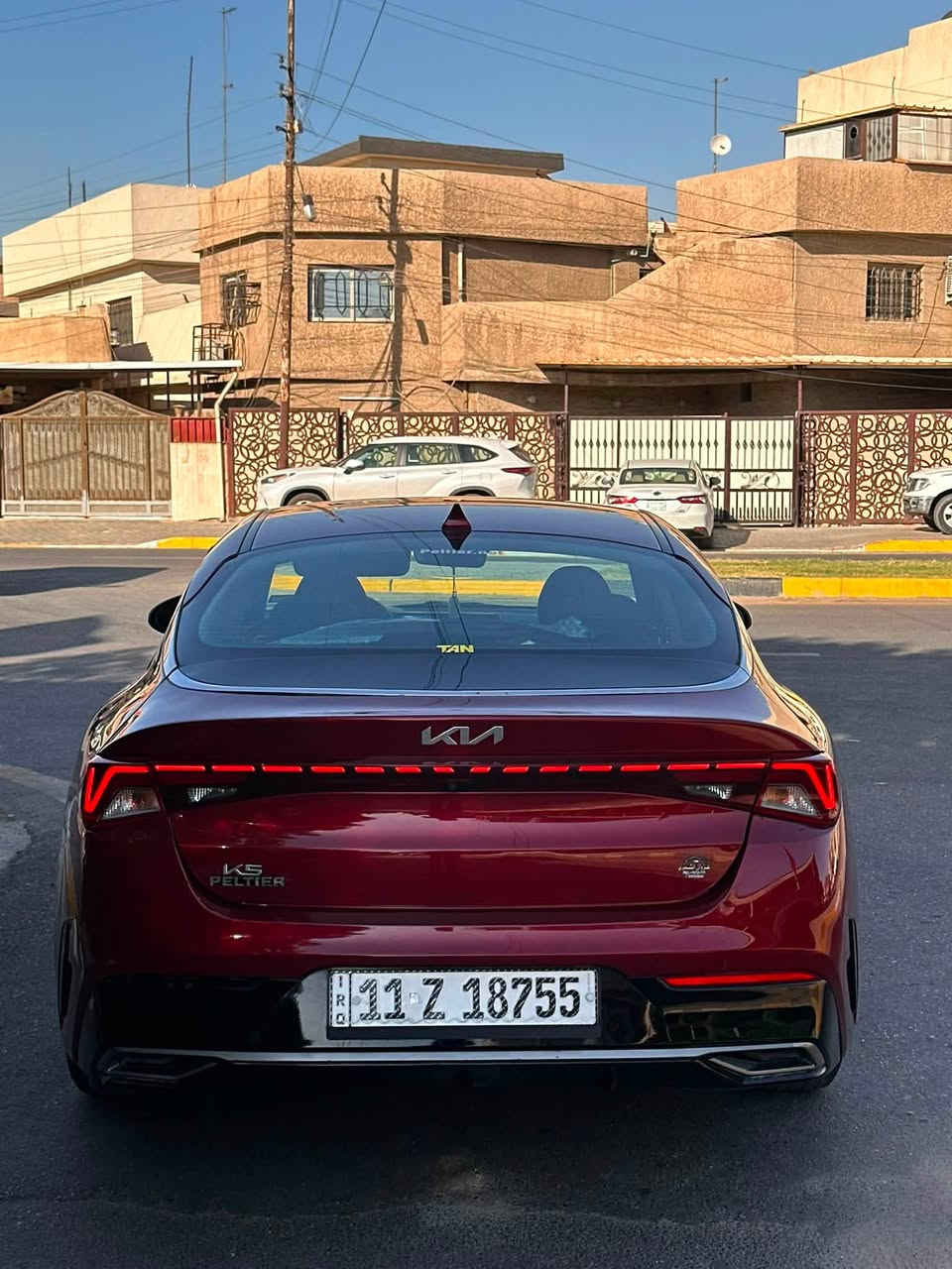 K5 2023
موصفات lxs معروفه 
شادلها بكلايت Led 
سياره جديده كل نقص مابيها 
حادثها جاملغ خلفي وربع لقبق مال جنطه سياره جديده بمعنى الكلمه 
ماشيه 61 الف كيلو 
باسمي السياره مكاني بغداد 
للبيع فقط *********** 
السعر 158 بيها مجال بصيط
