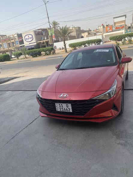 السلام عليكم النتره موديل 23 بدون حادث عطل ميكانيك ظاغطة الزنجيل مكفوله كفاله عامه السياره بصمه تشغيل عن بعد رادار امامي وخلفي توقف ذاتي نقطه عمياء
ثلاث انظمه قياده 
السعر 165 
العنوان البلديات 
الهاتف ***********
