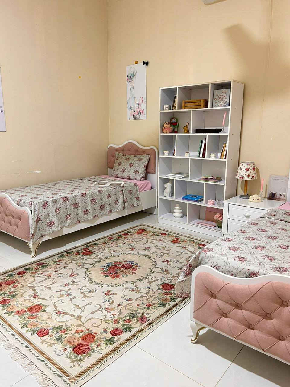 🟣 دار للبيع 🟣

1️⃣ المساحه/١٥٠ متر 
2️⃣ العنوان /النعيسه 
3️⃣ السعر / ٩٣
4️⃣ تفاصيل/غرفتين..صاله ..ديوان..كراج..صحيات..مطبخ حار بارد قريب الشارع العام ٦٠٠ متر 
5️⃣  نوع العقار /ملك صرف ٢٣
6️⃣ للاستفسار
📞 *********** ابو محمد الحلفي
📞 *********** ابو احمد المياحي
     🏚️ مكتب عقارات الاكرم 🏠
