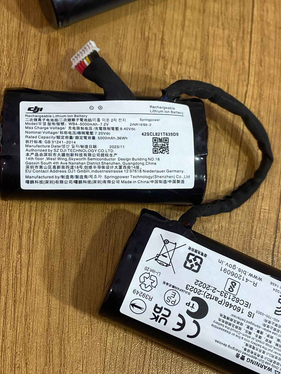 سلام عليكم
بطاريات dji  
10 قطع 
مال صيانة يرهمن للجوستك 
125 مع التوصيل


**إذا كنت صاحب هذا الإعلان وتريد حذفه لأي سبب، رجاءا أرسل رسالة إلى الدعم الفني**