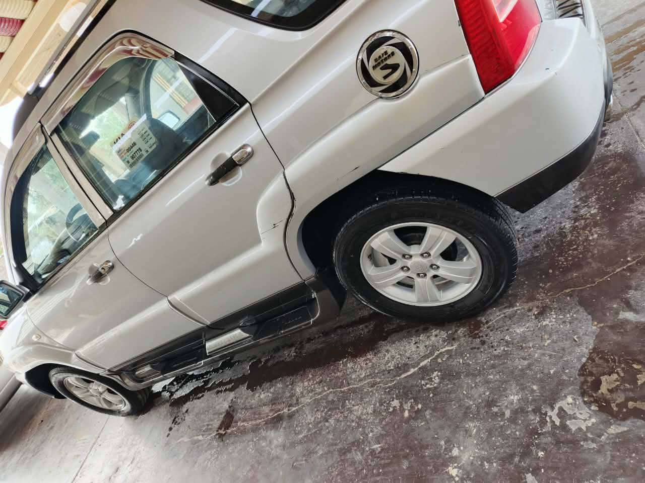 السلام عليكم سبورتج 2009 بيه صبغ شبر فقط كفاله عامه بغداد اليوسفيه السعر 118 او بيه مجال اتصال ***********/***********
