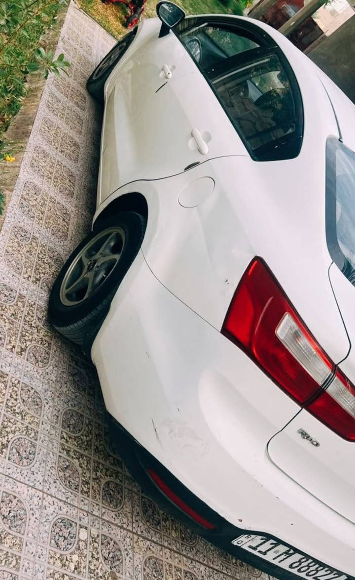 السلام عليكم
كيا ريو 2012 خليجي لون #ابيض  
#مكفوله من الضربه والصبغ فقط (  ملاحضات شوف العين   )
رقم بغداد دولي مميز  سنويه لل 31 
مكينه 1600 دوش المرغوب 
ماشيه 200 الف 120 ادك جرس
السياره نضيفه 
السعر ( 74 ) وبيه مجال  قليل
الشراي يتصل ***********41
مكان السياره بابل 
                             الخاص مغلق
