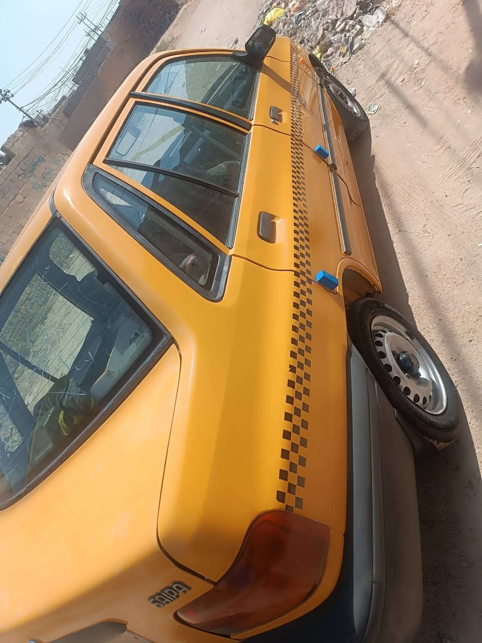 السلام عليكم  من رخصة الادمن سايبا مديل 11 كفاله عامه 
من ضربه وتبديل وشواصي  وكير ومكينه وكهربائيات كفاله عامه 
تبريد ثلج حداديه   وتخم تاير كله جديد 

سعر 35وبيه مجال مداور ثاني يوم  مصفره من كلشي سنويه 28
    امراوس ب مارك كرسته شيزر   المكان النجف العباسيه   ***********
