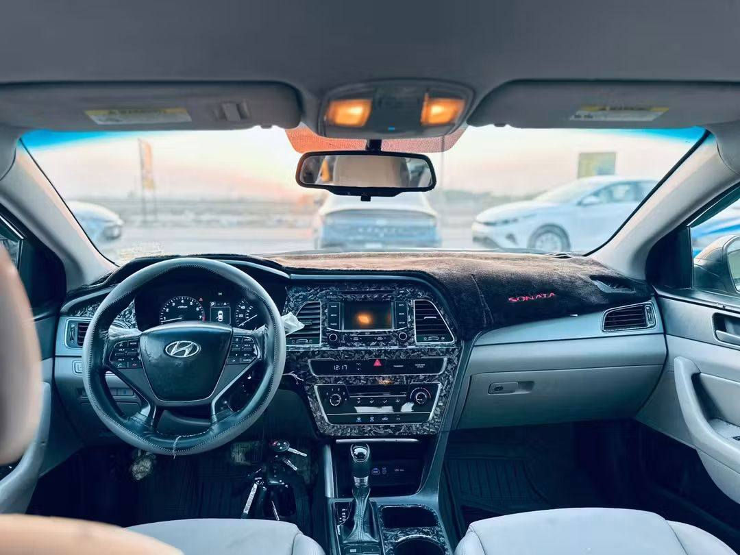 السلام عليكم سوناته موديل 2015
أمريكي بيه بنيد وجاملغ تبدل  رقم مثنئ سنويه ل2027
سعره 105 وبيه مجال لشراي ***********
