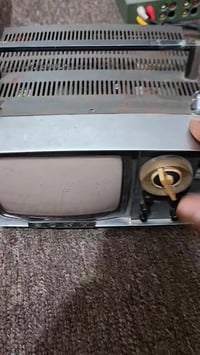 سوني • تلفزيون قديم • النجف