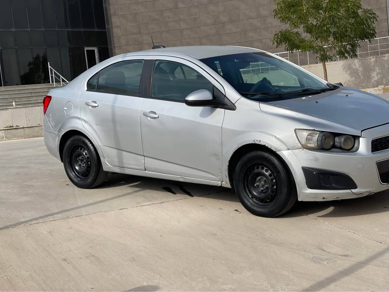 شوفليت سونيك ٢٠١٦ سياره جاهزه كير محرك شرط سياره بي ٣ قطعه صبوغ بدون دواخل تبريد صدر كير محرك كوله شرط تحويل وكاله شرط ثاني يوم سعر ٧٤ بي مجال 
مكان كركوك ابيع و تراوس حسب قناعه 
٠٨٥١٨٠٦١٦٤٥
*********** كركوك, العراق
