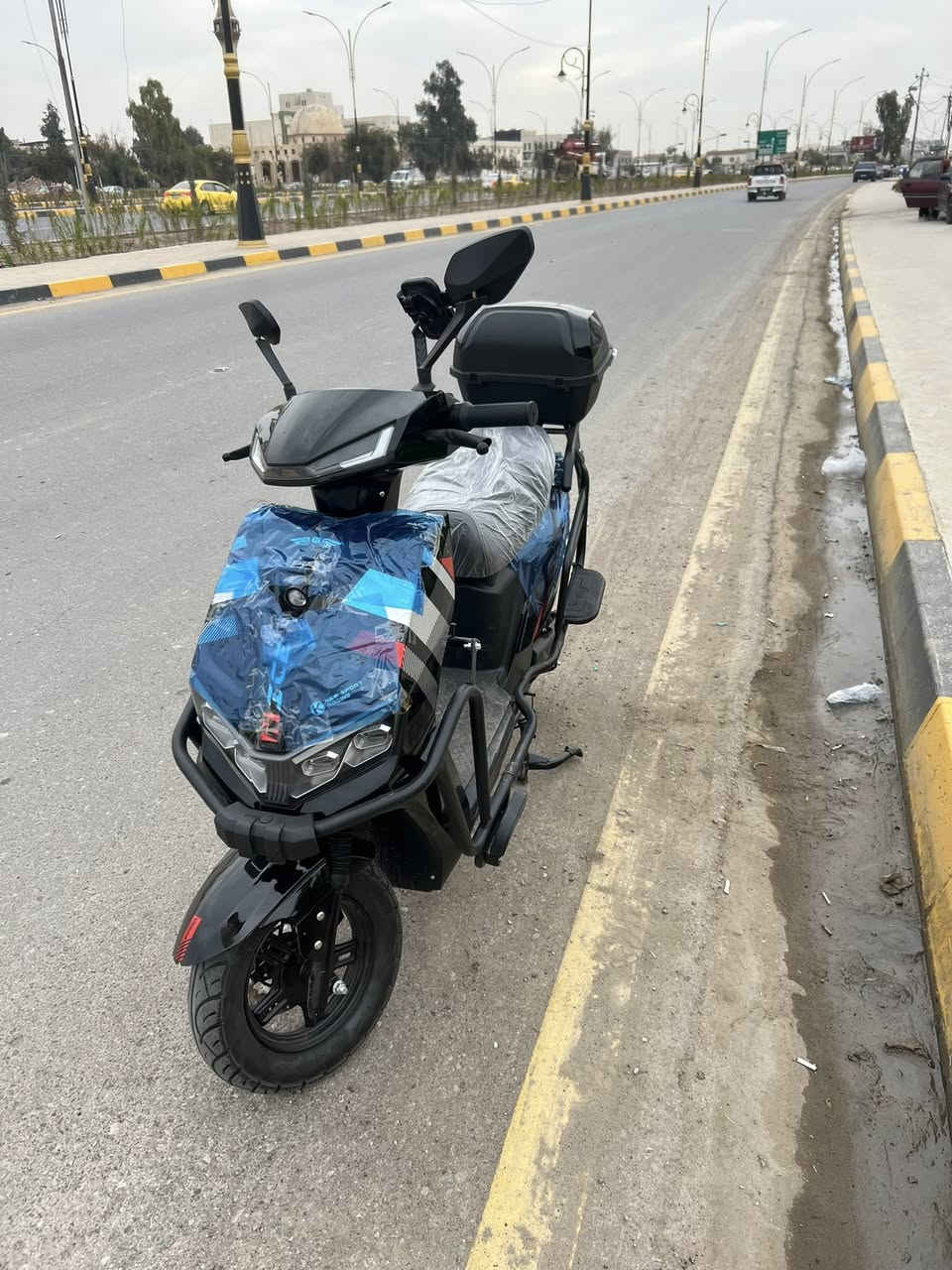 مأطور سكنس مدرع للبيع ماطور  جديد صارله 3ايام من أخذته ب800 بعده جديد 3كير. سعر قفلو750 الرقم ***********للستفسار
