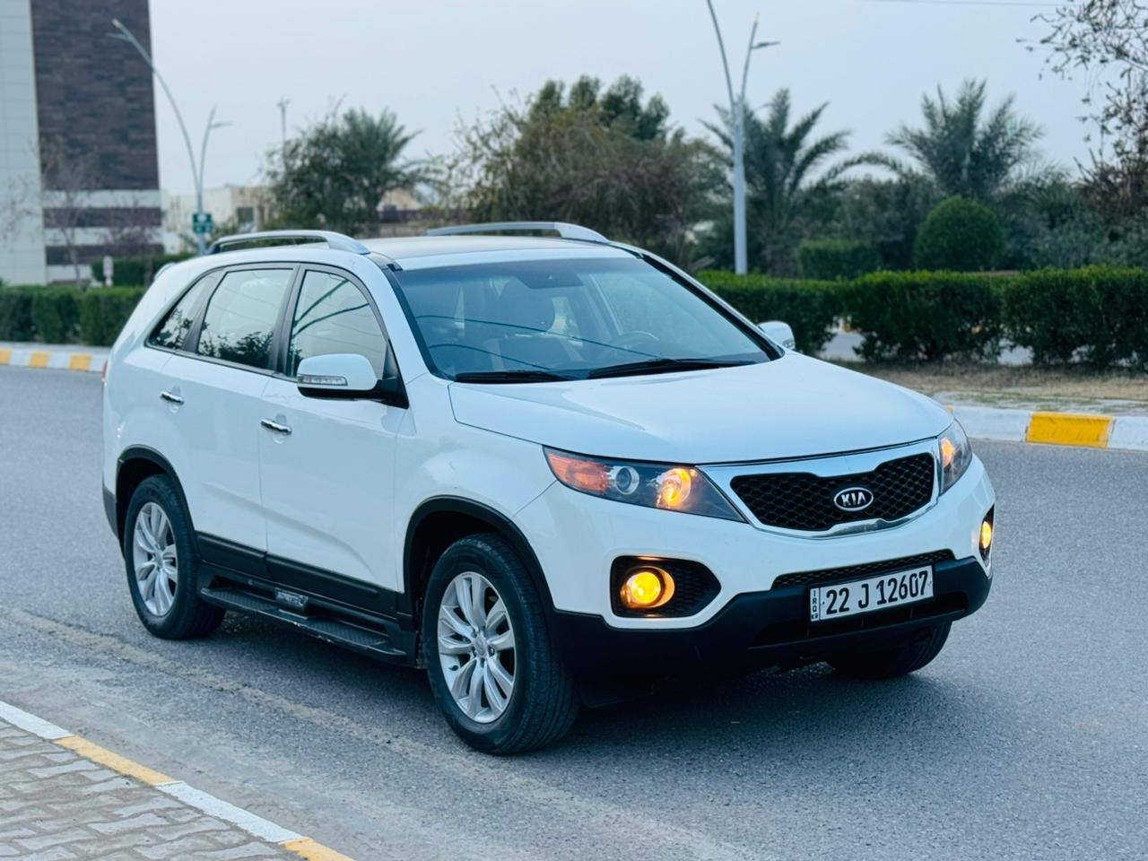 سلام عليكم
كيا سورينتو 2011💪
محرك 6
رقم اربيل 

السيارة بيها باب السايق الخلفي بي اشويه صبغ وباب السايق بي صبغ يعني قطعه ونص 

مكان السيارة تكريت 

مواصفات فول عدا البصمه 
شاشة 
كاميرا 
 
حساس
بانوراما

تبريد ثلاث قطع
7راكب 
كشن كهرباء 
كشنات جلد 
الاشارة بلمري 
تحكمات استيرن 
ويل جبير 

السيارة كلش جديدة وحلوة بلواقع هم 
كير مكينة كله مكفول بدون اي عطل 

السعر153$ وبيها مجال 

رقمي ***********
