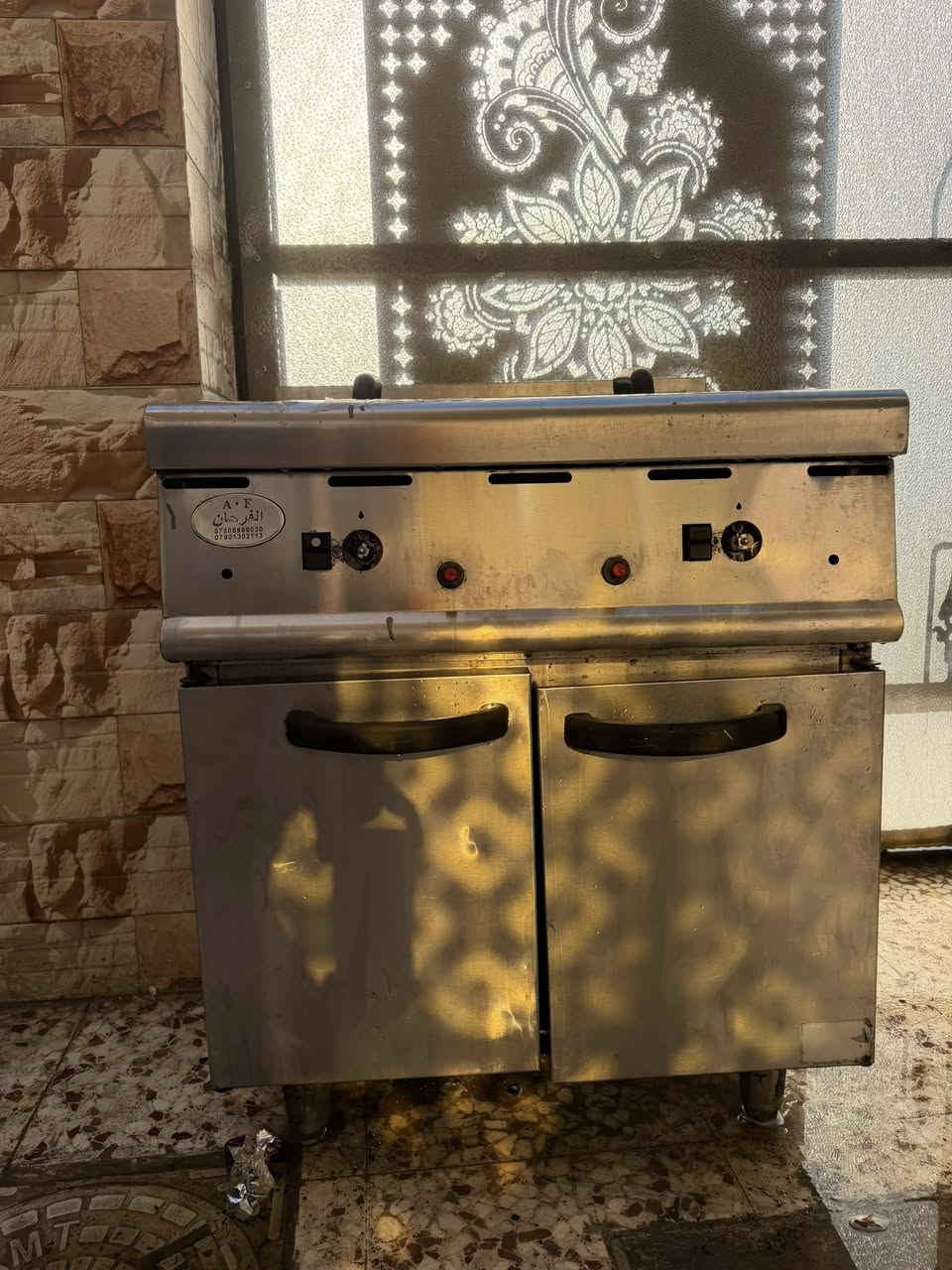 للبيع.  مدينه الصدر علوه جميله.  سعر 300.  ***********
