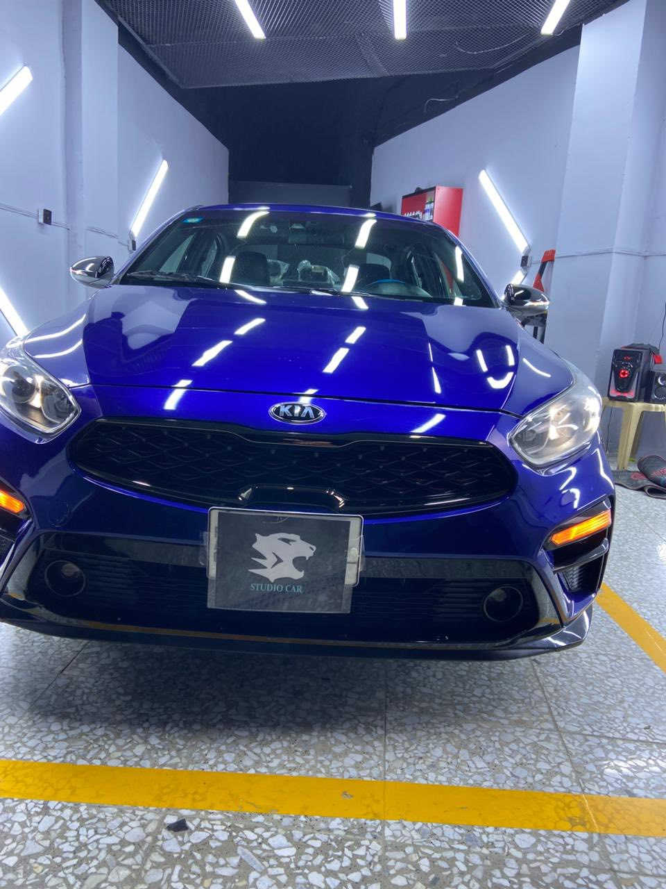 السلام عليكم للبيع او مراوس  كيا فورتي 
2021 جي تي لاين 
بغداد معوقين باقي سنتين وتصير حره 
بيها 3 قطع صبغ و صفحه السايق كلير
ماشيه 47 الف ميل 
سياره جاهزه وجديده ومكفول كير ومحرك وكهرباء 
تبريد تدفئه مكفول 
الداخل جديد 
عليها ادامه كامله 
ربع ما بيها مصرف 
وكاله مضمونه 
مكاني بغداد الرصافه
للاتصال *********** ابو احمد
