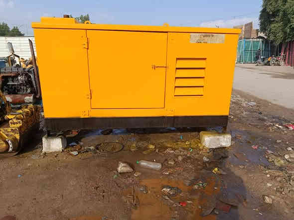 سلام عليكم بيركنز نكليزي. 45kv. جاهز لاتنقيص ولاتبخير سوبر. سعر 45$بيه مجال مكاني كربلاء المقدسه ***********
