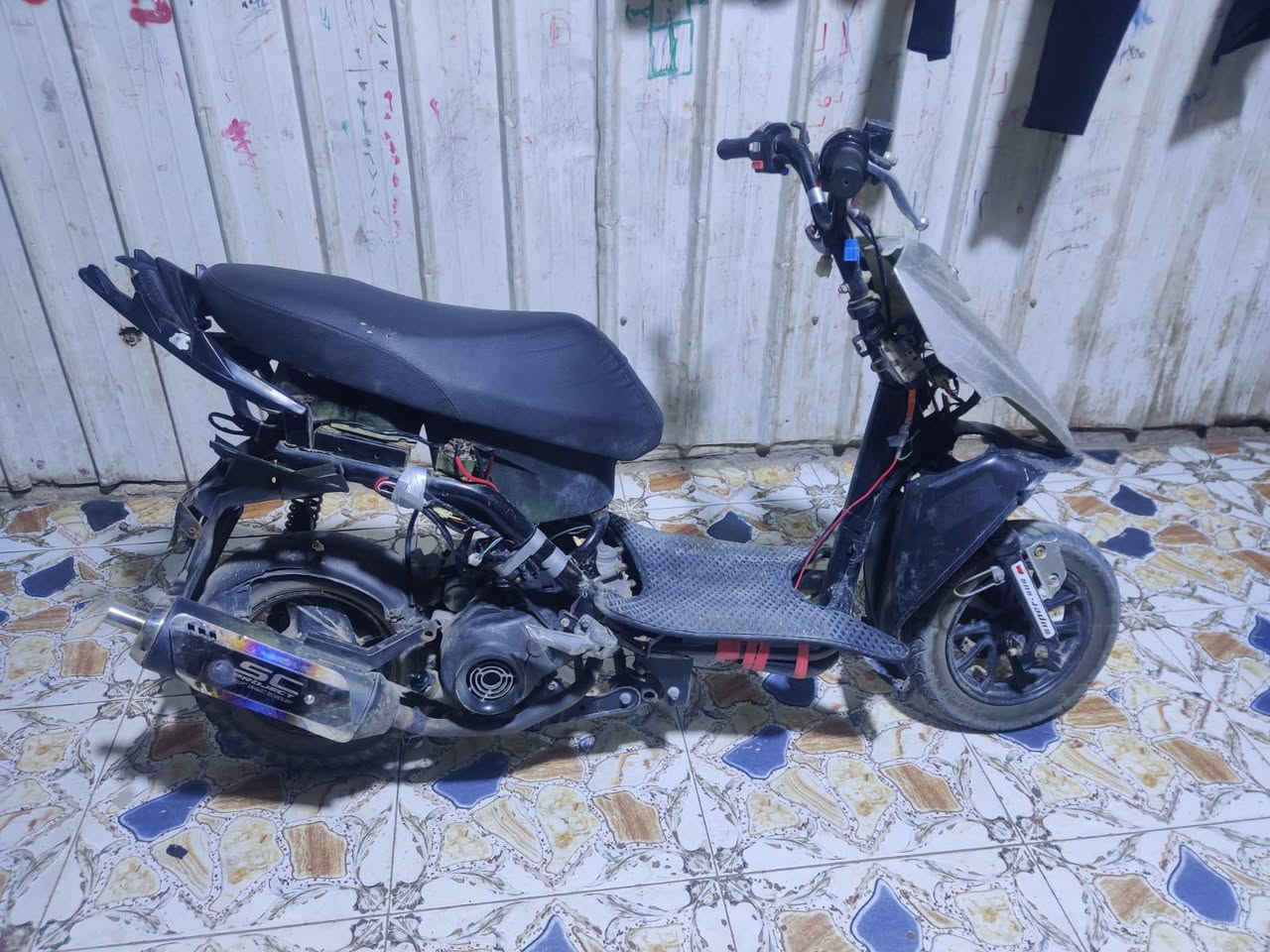 سلام عليكم دراجه FSللبيع دراجه نضيفه مكينه مال ماكس كزوز رياضي سعر 280وبي مجال  المكان الحيانيه اول لاين تواصل (***********)
