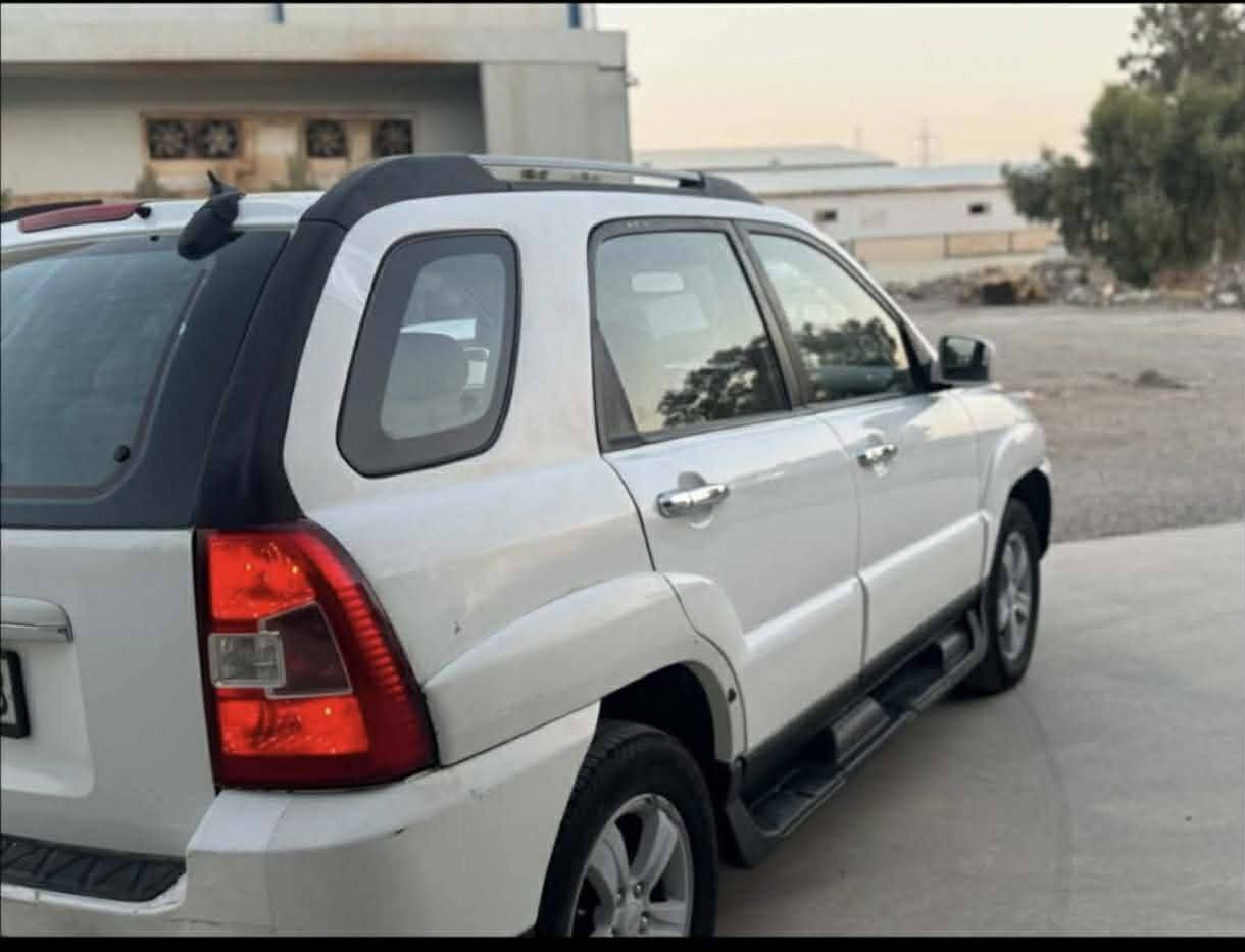 بەناویخوا کیاسپۆرتاج 2010  2پارچە بۆیاخ سەنەوێ سلێمانی تاکو 2030جدیدە مەکینەی کراوەتەوە خلیجیە سەیارەکە ناوزەرد  شوێن کلار  ژ..*********** كالار, السليمانية
