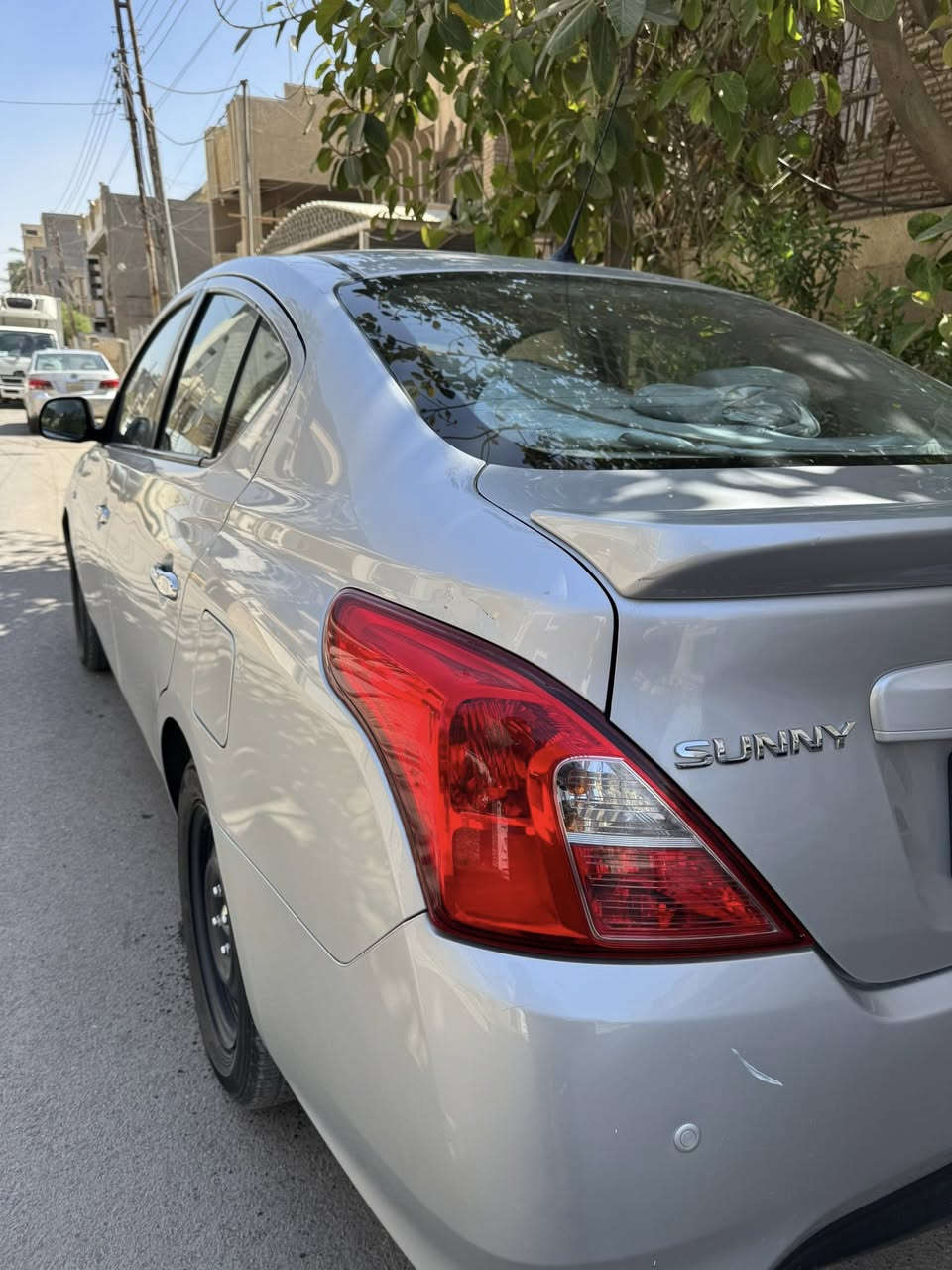 السلام عليكم
للبيع نيسان سني هندي موديل 22 اربيل باسمي ماشية 62 الف مكفولة من الصبغ عارضها 115 وبيها مجال مكانها بغداد المنصور للاستفسار 
***********
