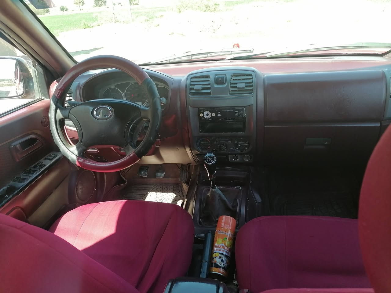 سلام عليكم سياره كريت ويل 2012 سياره جاهزه من كلشي كير ومكينه حداديه تخم تاير سياره خير من الله مكفوله من ضربه ومن تبديل بس الهلالات بيهن صبخ اثر خياسات سنويه اله 2028 سعره 58   الستفسار تصل عله هاذه رقم ***********
***********
