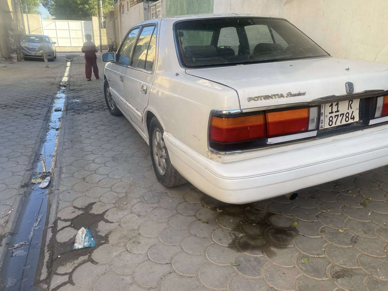 السلام عليكم كيا بوتيشا بسمي
موديل ١٩٩٤
مكينه ونجي ٦سلندر كير اوتو 
هزه وسنويه جدد بسمي  
مكاني كربلاء هذا رقمي***********
سعره ٢٨ بيها مجال بصيط
