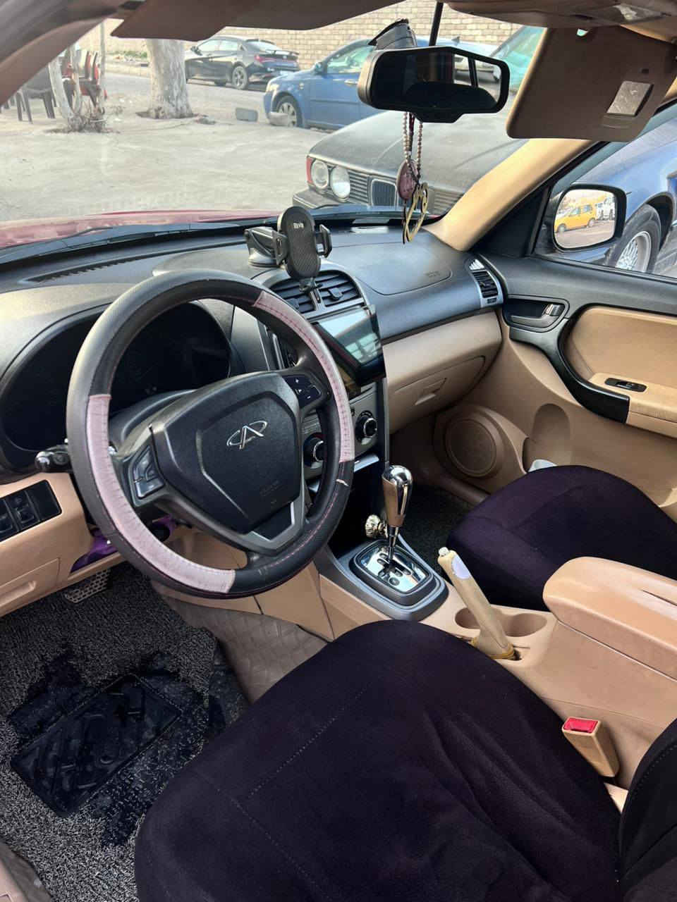 السلام عليكم.. 
سيارة تيكو للبيع موديل 13فول كوبون بانزين نينوى.. السعر 60$ بيها مجال الاتصال.. ☎️/***********
***********
